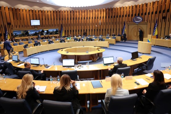Započeta 13. hitna sjednica Doma naroda PSBiH